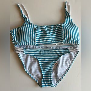 brand new beautiful bikini top and bottom swimsuit